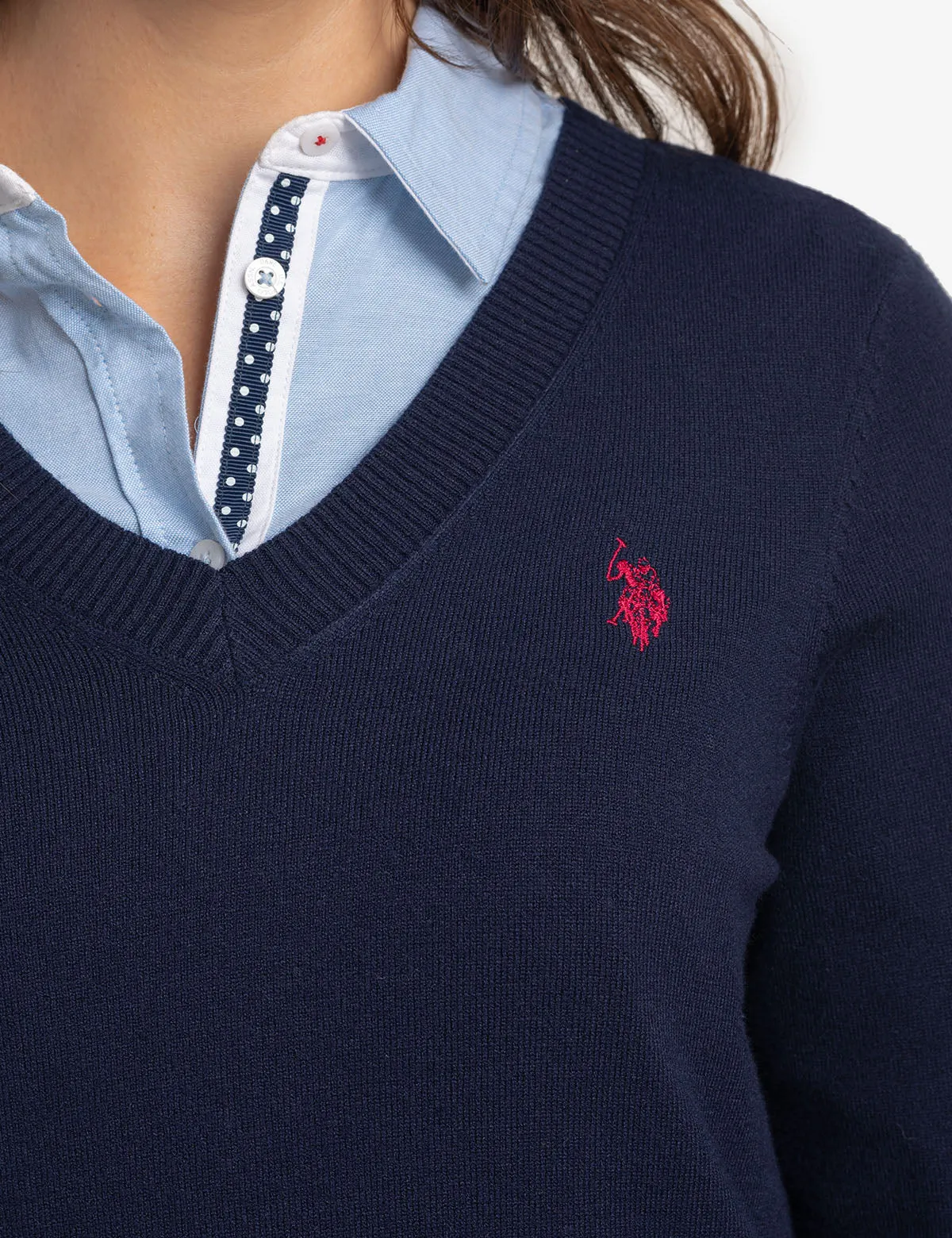 SOFT TOUCH V-NECK SWEATER