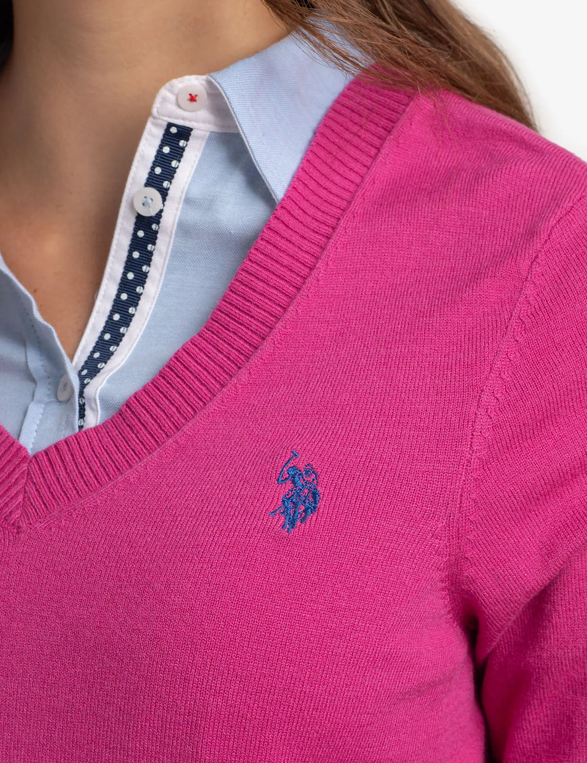 SOFT TOUCH V-NECK SWEATER