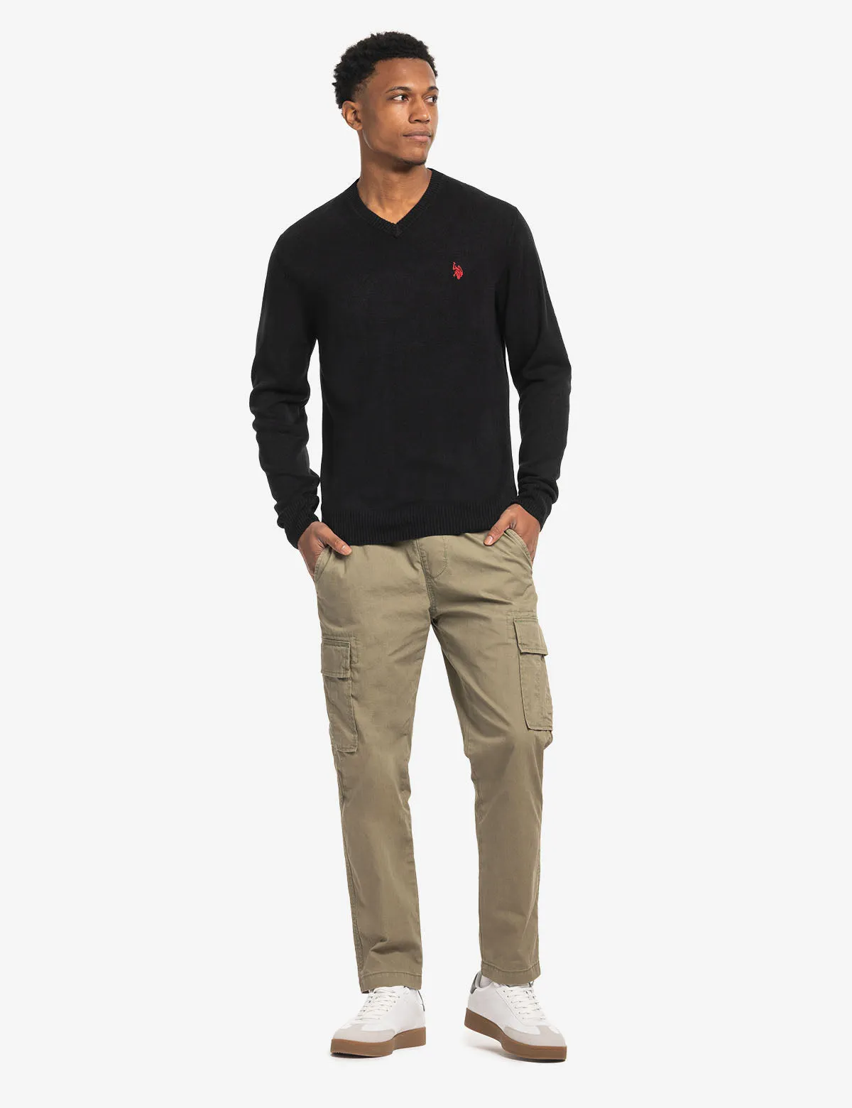 SOFT V-NECK SWEATER