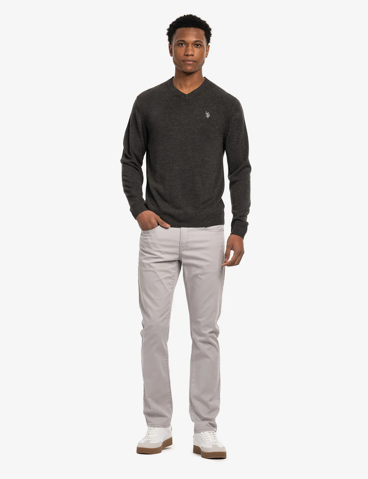 SOFT V-NECK SWEATER