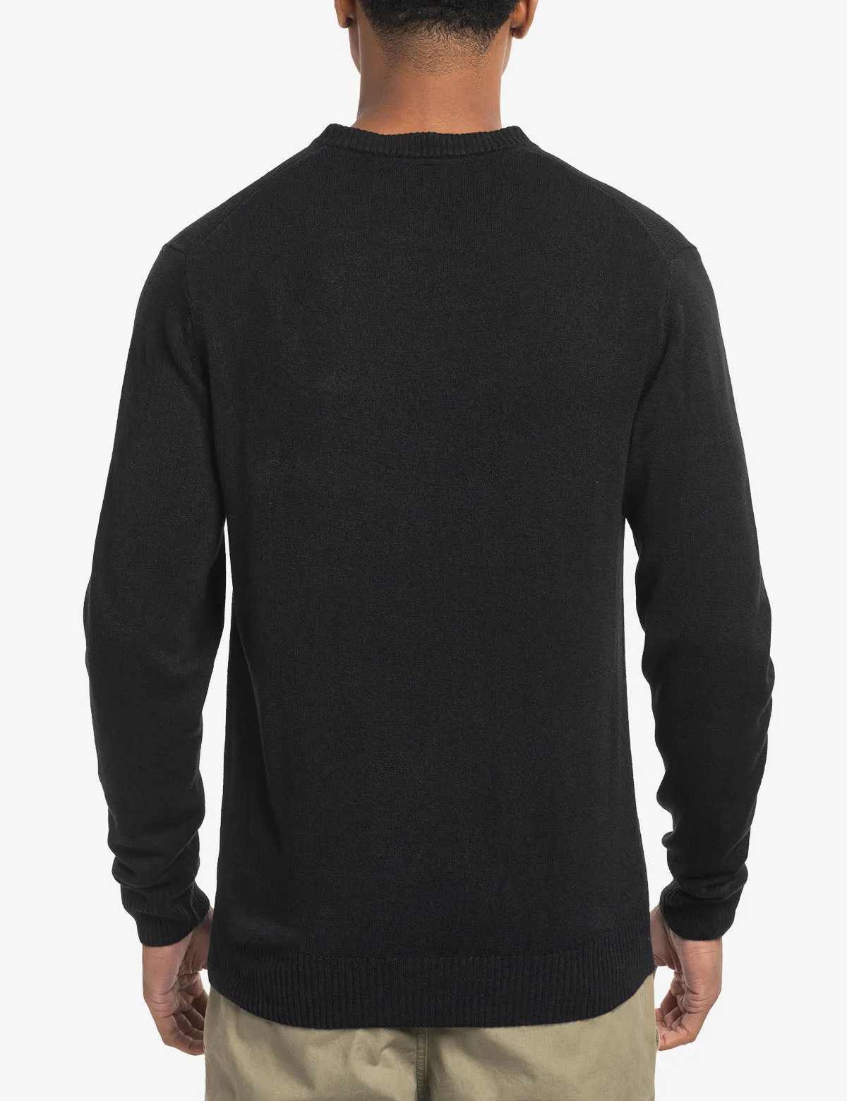 SOFT V-NECK SWEATER
