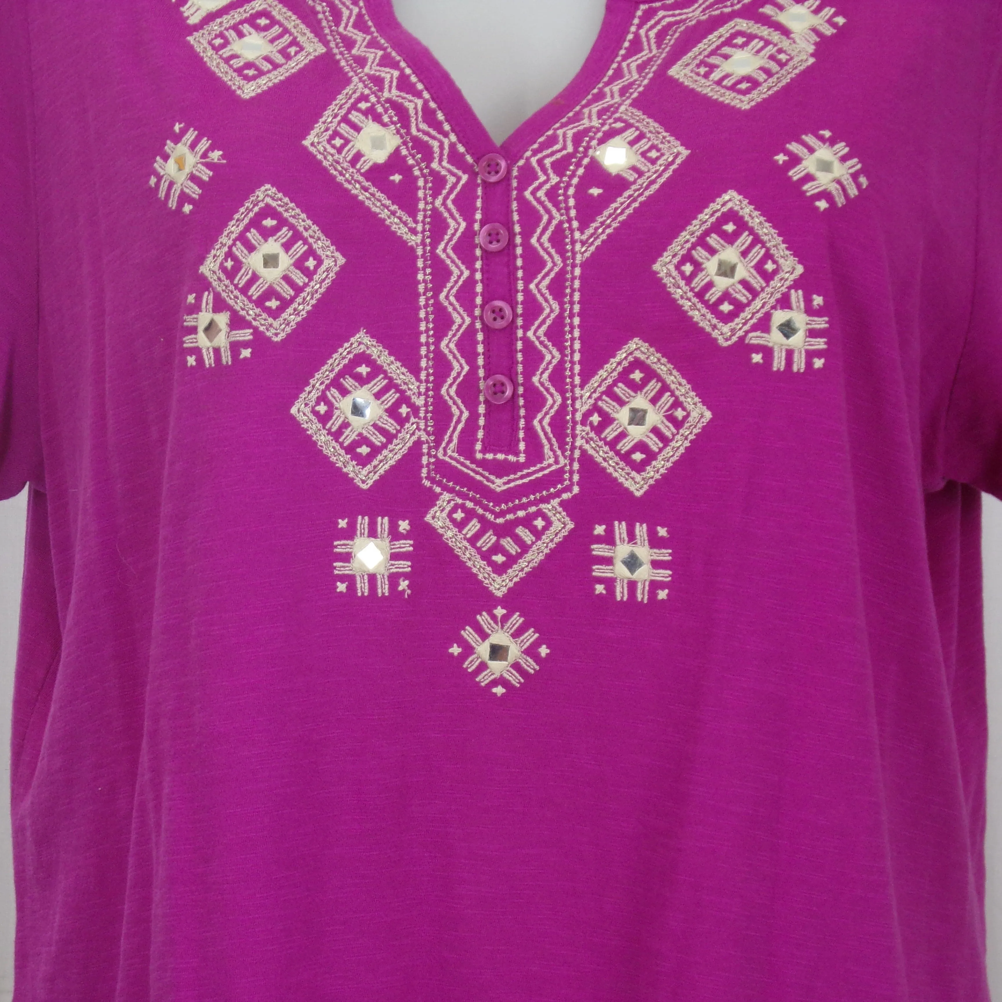 Style & Co Magenta Embroidered Top Size 18