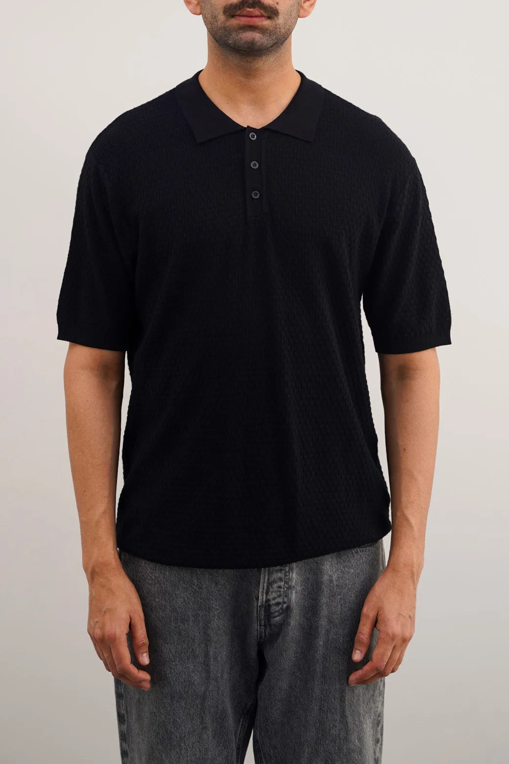 TEXTURED POLO