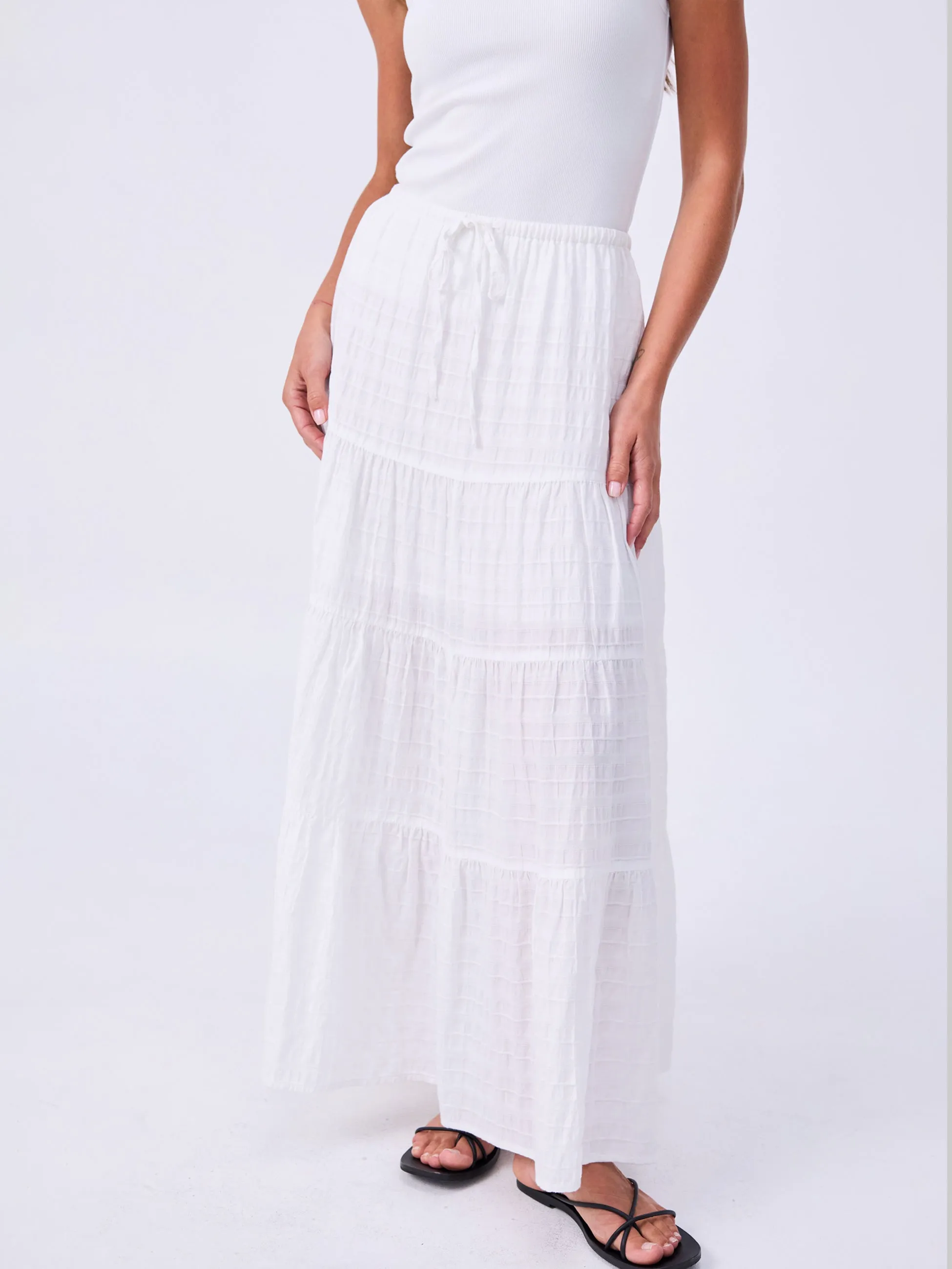 Textured Tiered Skirt - White