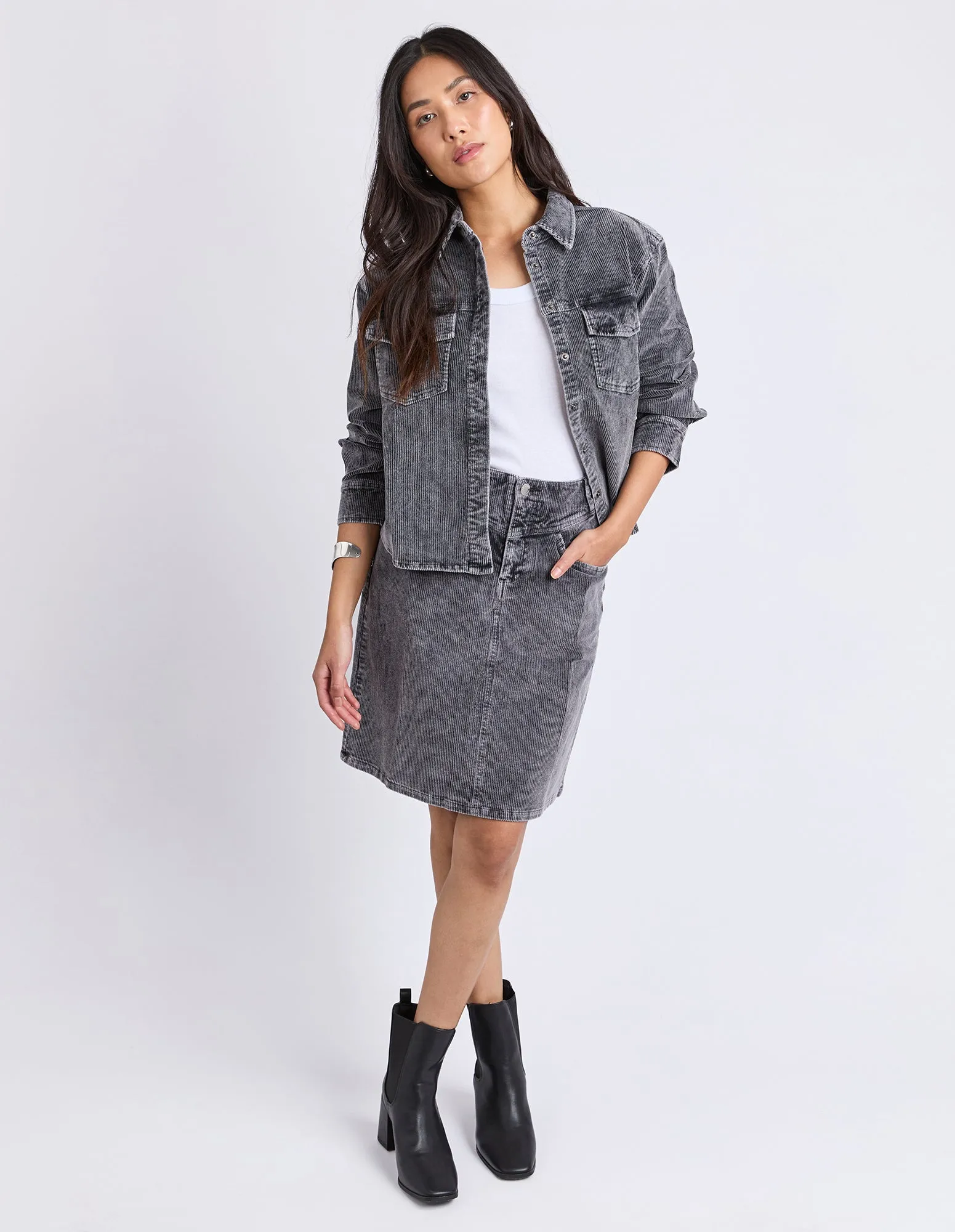TULAROSE CORD SHIRT || WASHED BLACK