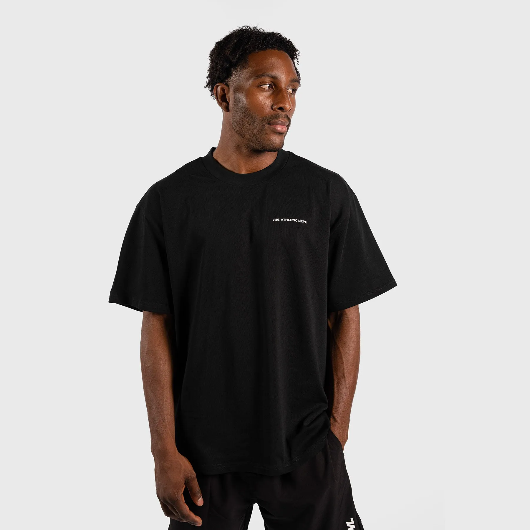 TWL - LIFESTYLE OVERSIZED T-SHIRT - FITNESS COLLECTION - ATHLETIC DEPT/BLACK