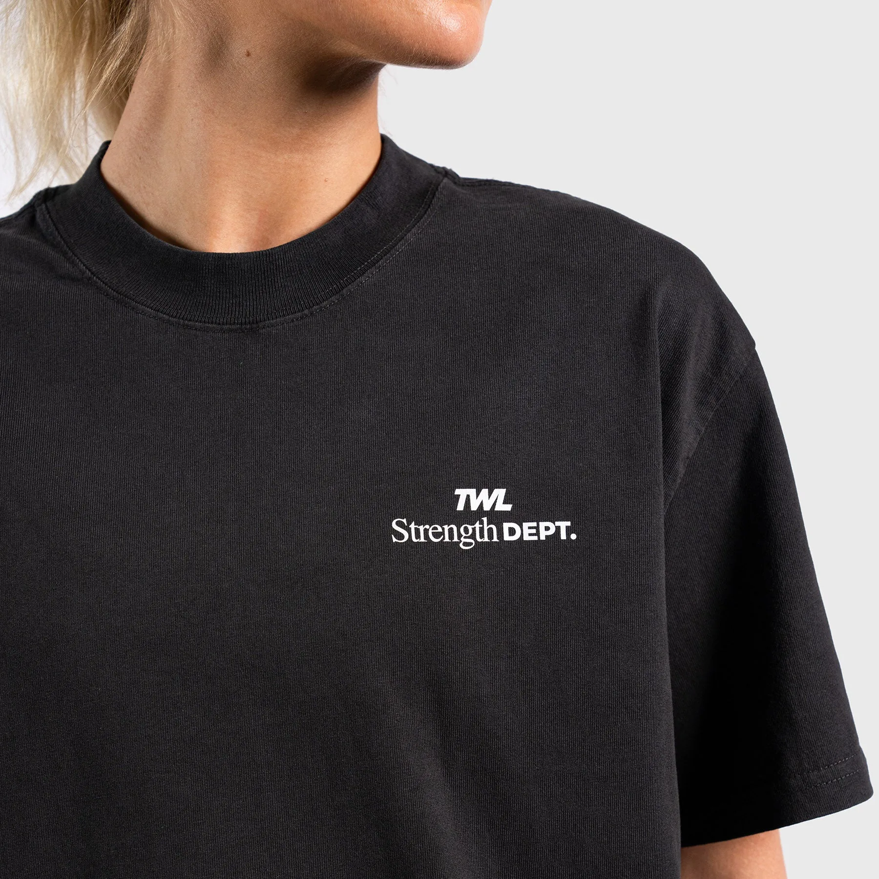 TWL - LIFESTYLE OVERSIZED T-SHIRT - FITNESS COLLECTION - STRENGTH DEPT/WASHED BLACK