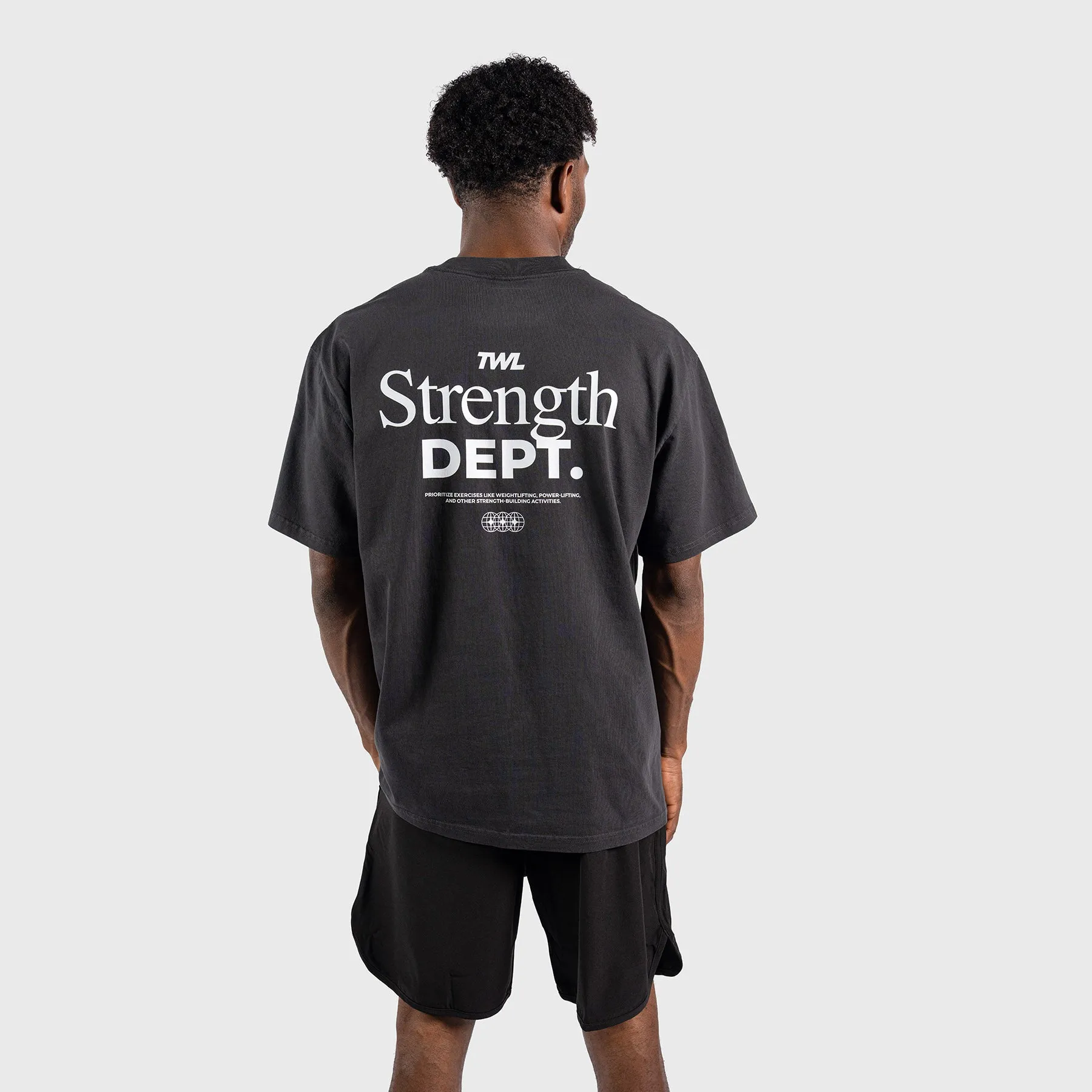TWL - LIFESTYLE OVERSIZED T-SHIRT - FITNESS COLLECTION - STRENGTH DEPT/WASHED BLACK