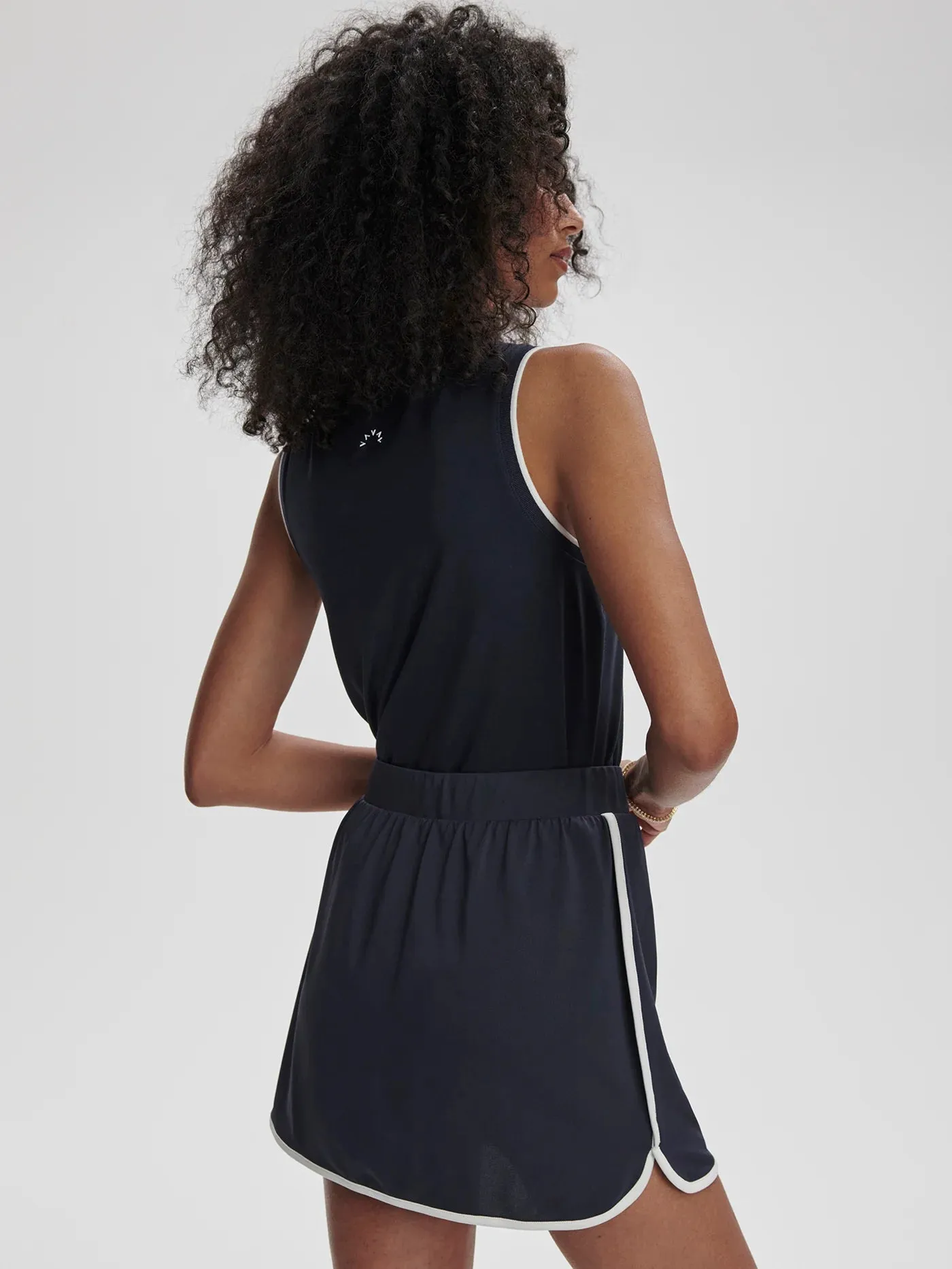 Varley Archer Mid-Rise Skort 13.5"