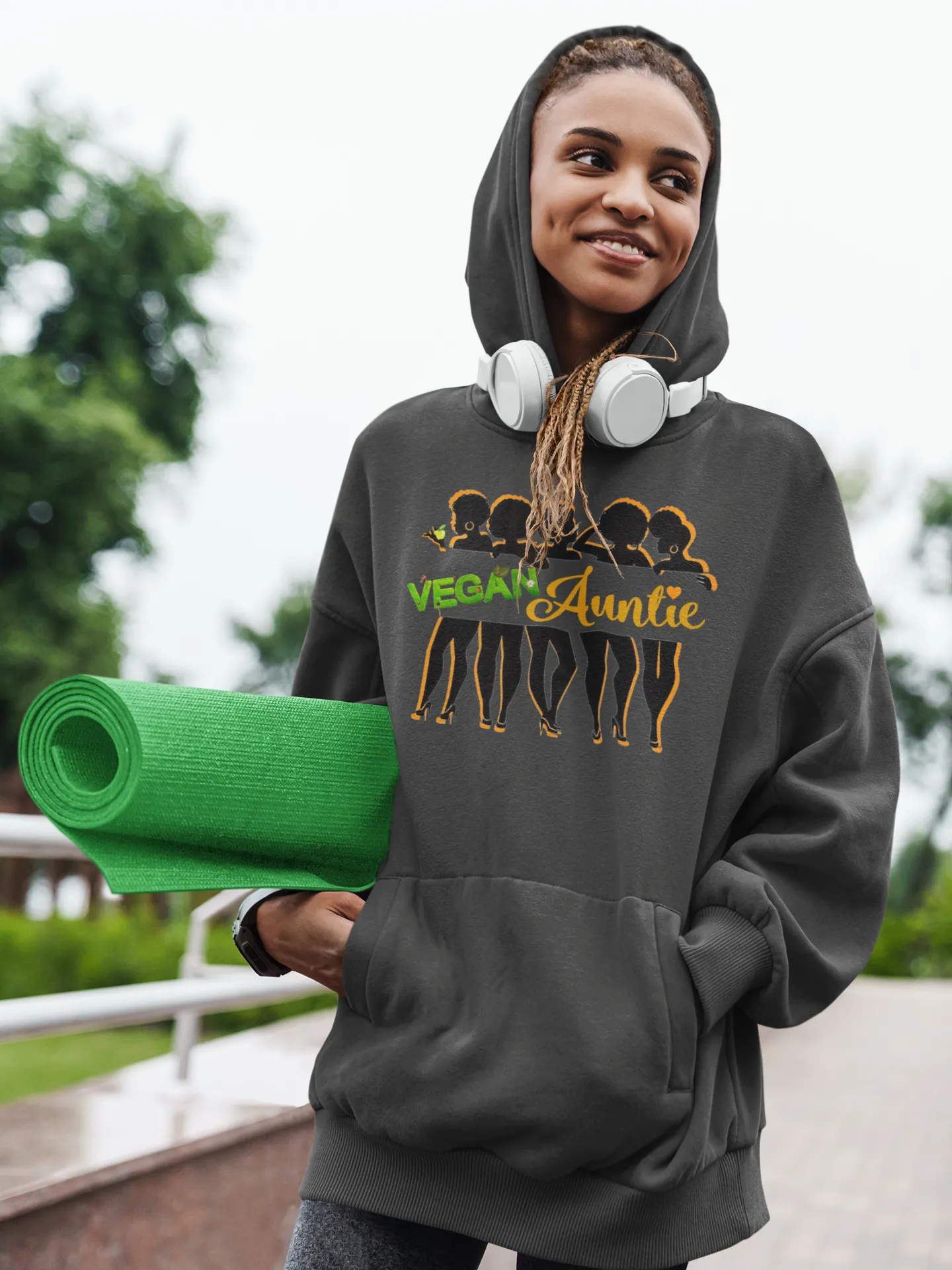 Vegan Auntie Hoodie (black)