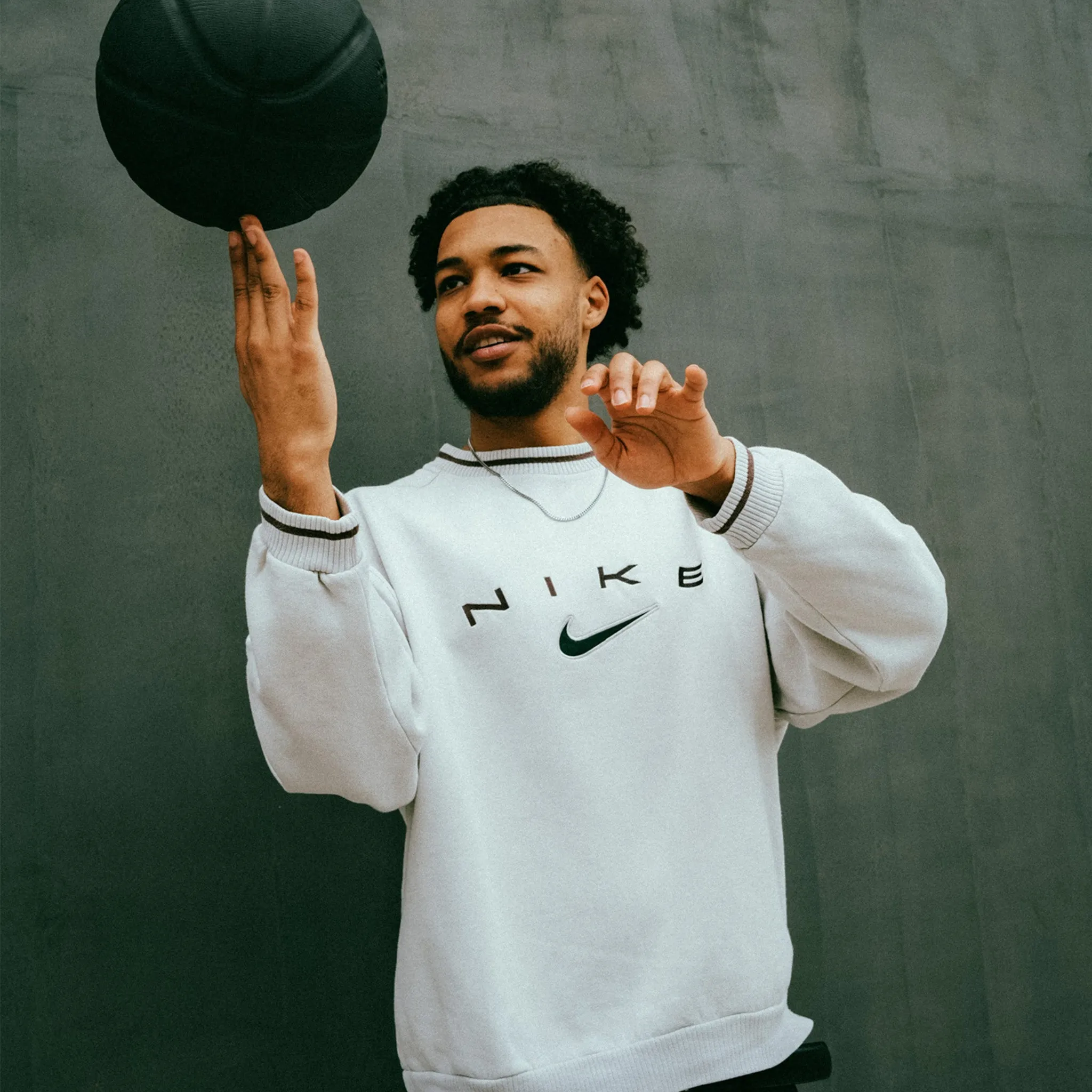 Vintage Mystery Box Sweater & Hoodies