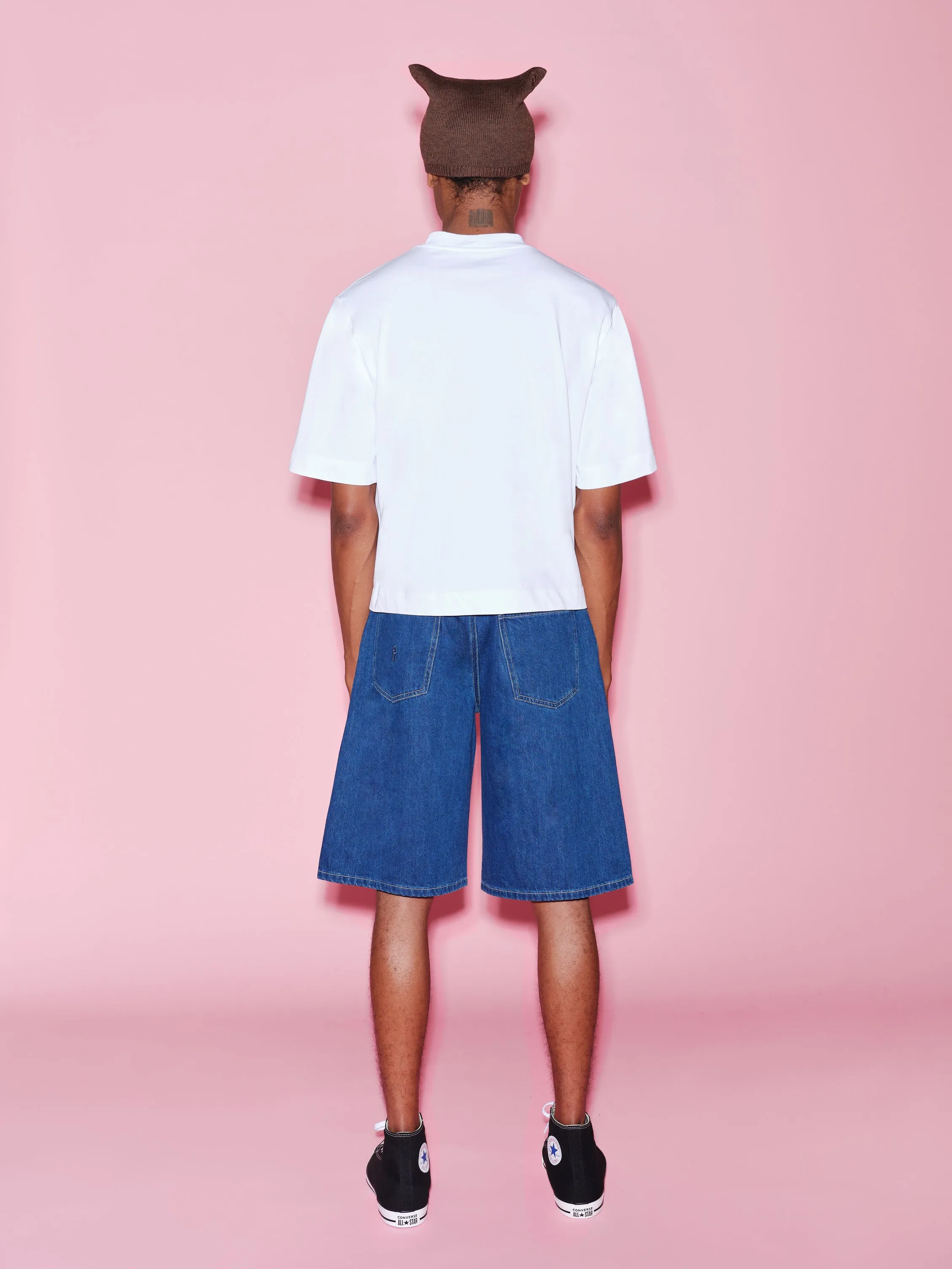 VIOLET GETTY - UNISEX T-SHIRT