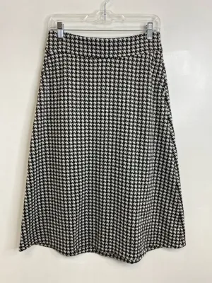 Womens Size 4 Misses Black Cabi Skirt