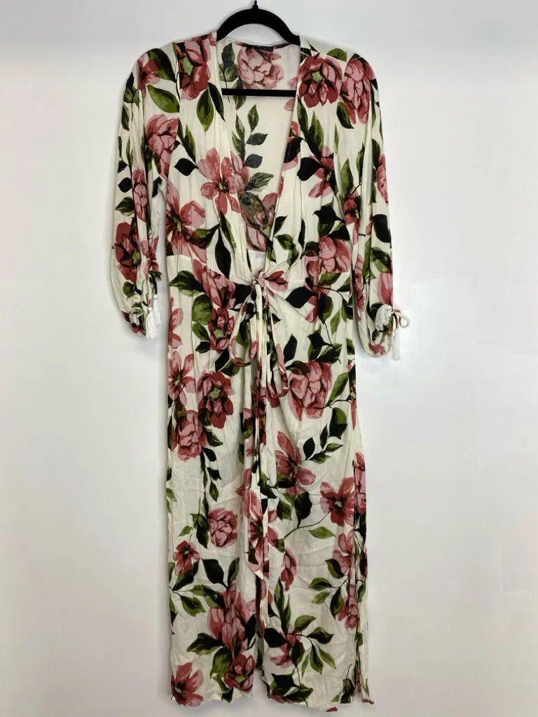 Womens Size Med Misses Cream Vici Dress