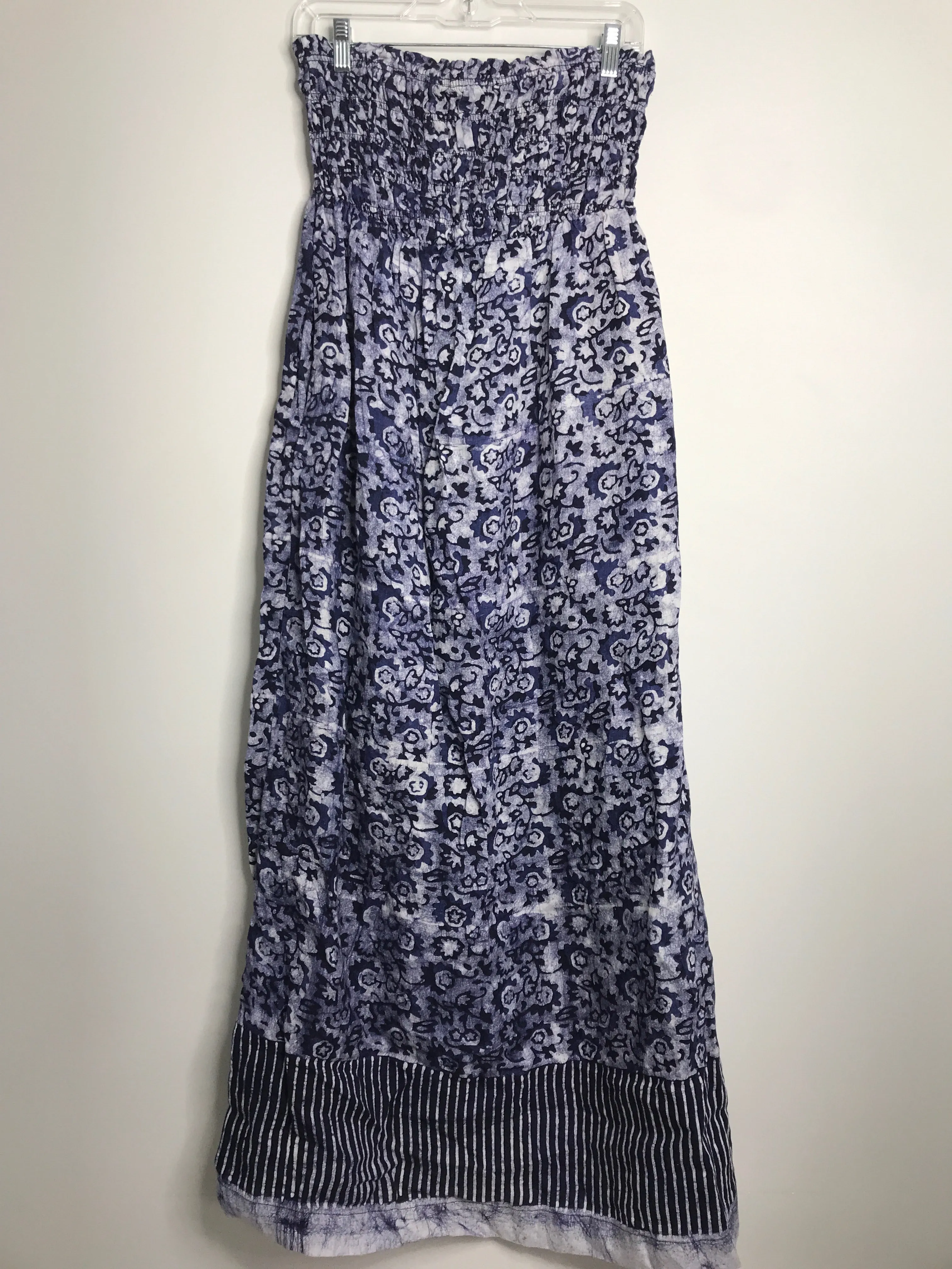 Womens Size Med Misses Navy Faherty Dress